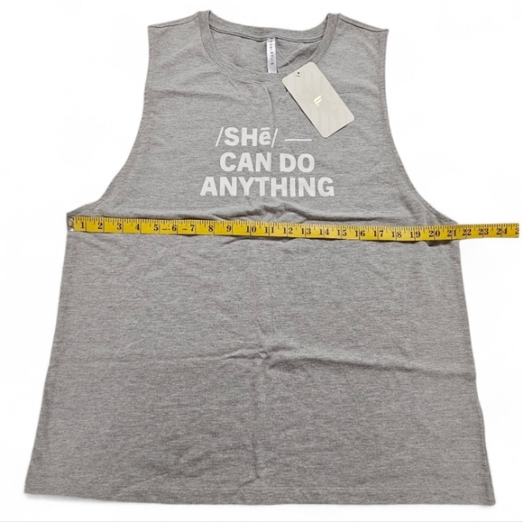 Fabletics She Can Do Anything Micah Muscle Tank in Gray Size Large NWT - Picture 5 of 9